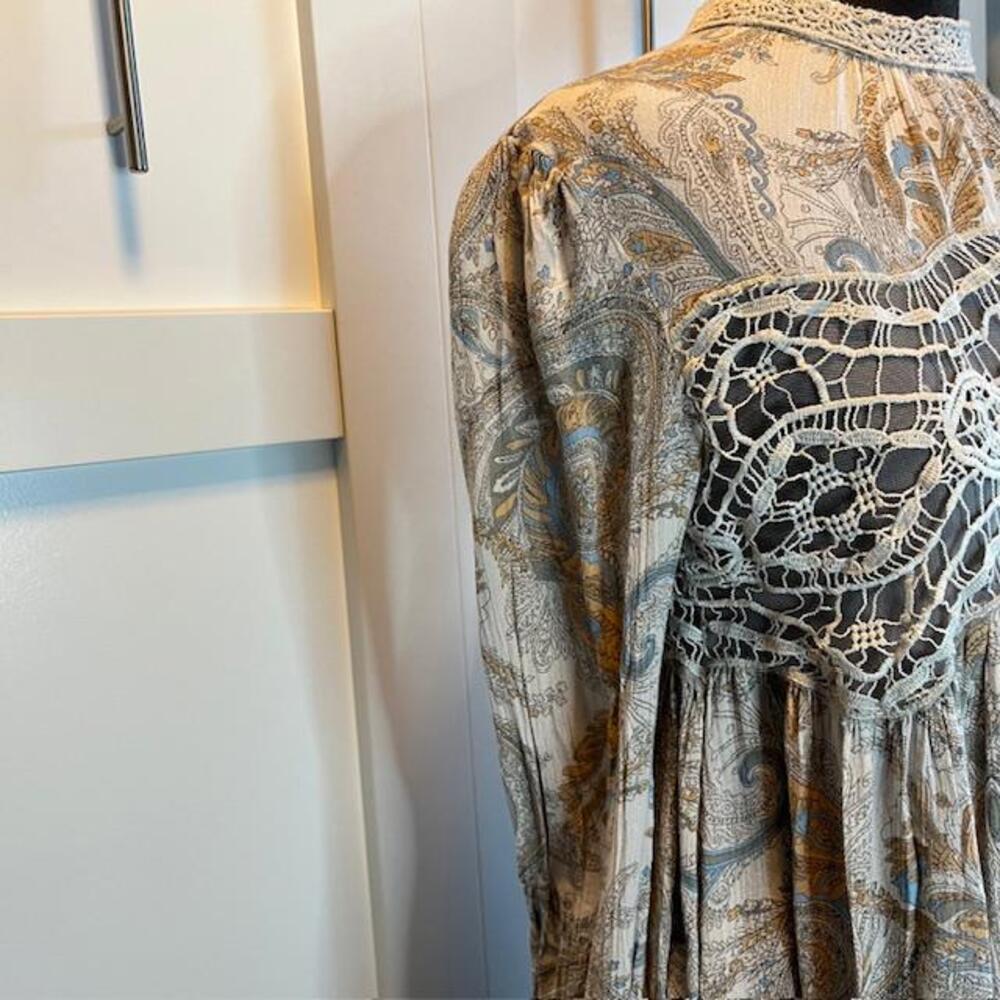 Free People Elegant Vintage-Inspired Lace Overlay Dress - Picture 2 of 9